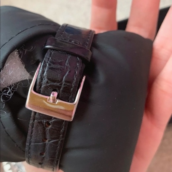 Black Leather Kenneth Cole Watch - Picture 3 of 3